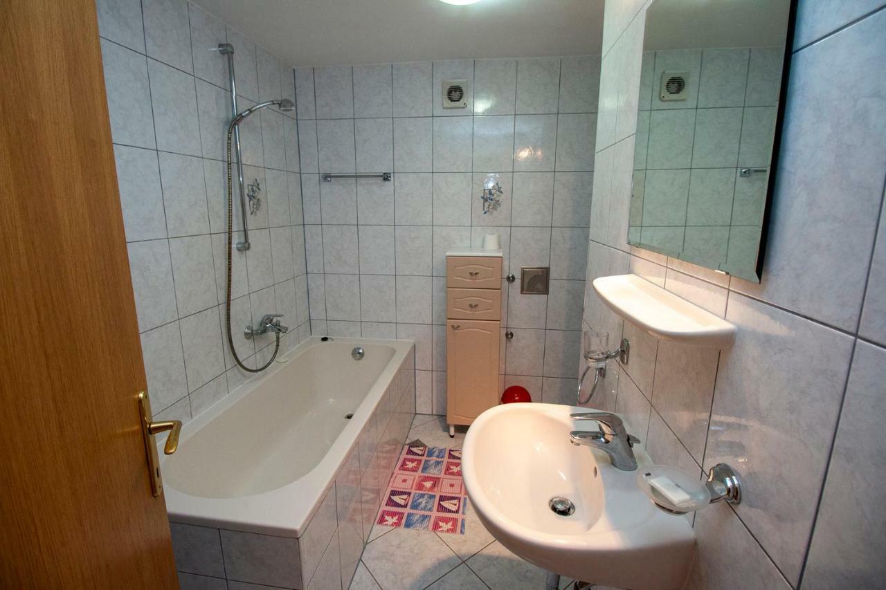 Apartmani Vrljicak Omiš Εξωτερικό φωτογραφία